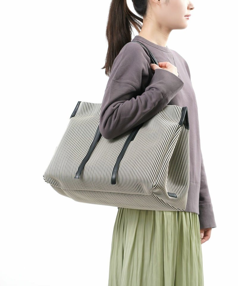 MICAI(ミカイ) ストライプ柄 トートバッグ スクエアバッグ アークシェルトート L Arkshell Tote (L) ブラウン(BR)