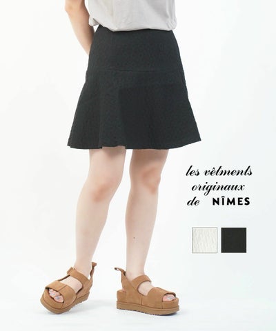 NIMES(ニーム) フラワージャカード切替フレアスカート