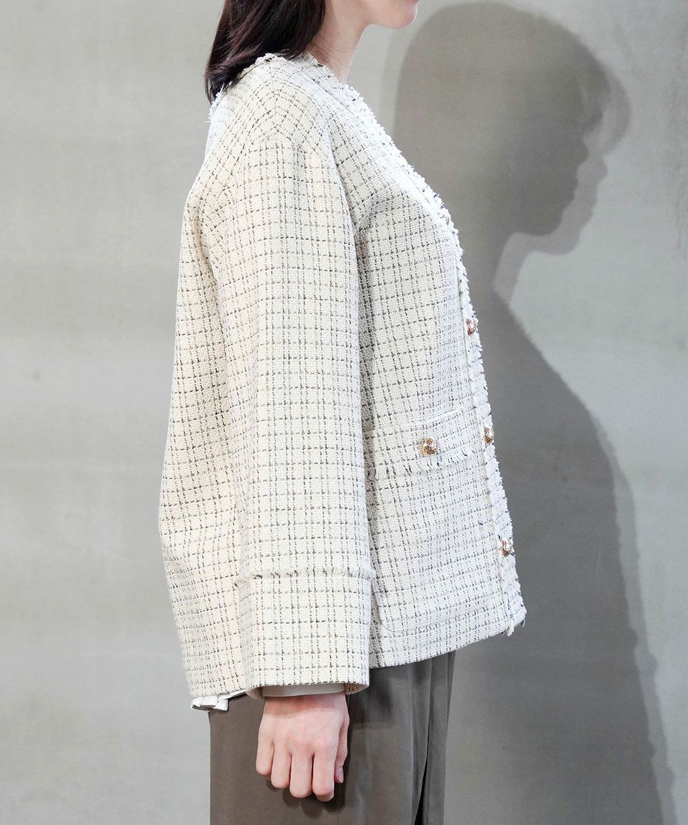 あち　最終お値下げ　CHIGNON モールツイードブルゾン 週末限定 美品 chignon シニヨン モールツイードブルゾン 2023 - メルカリ