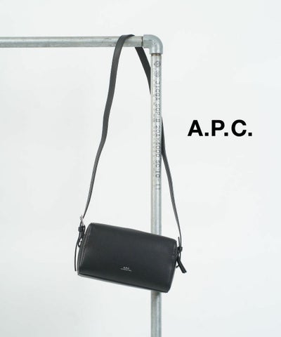 A.P.C.(アー・ペー・セー) Nino カメラバッグ