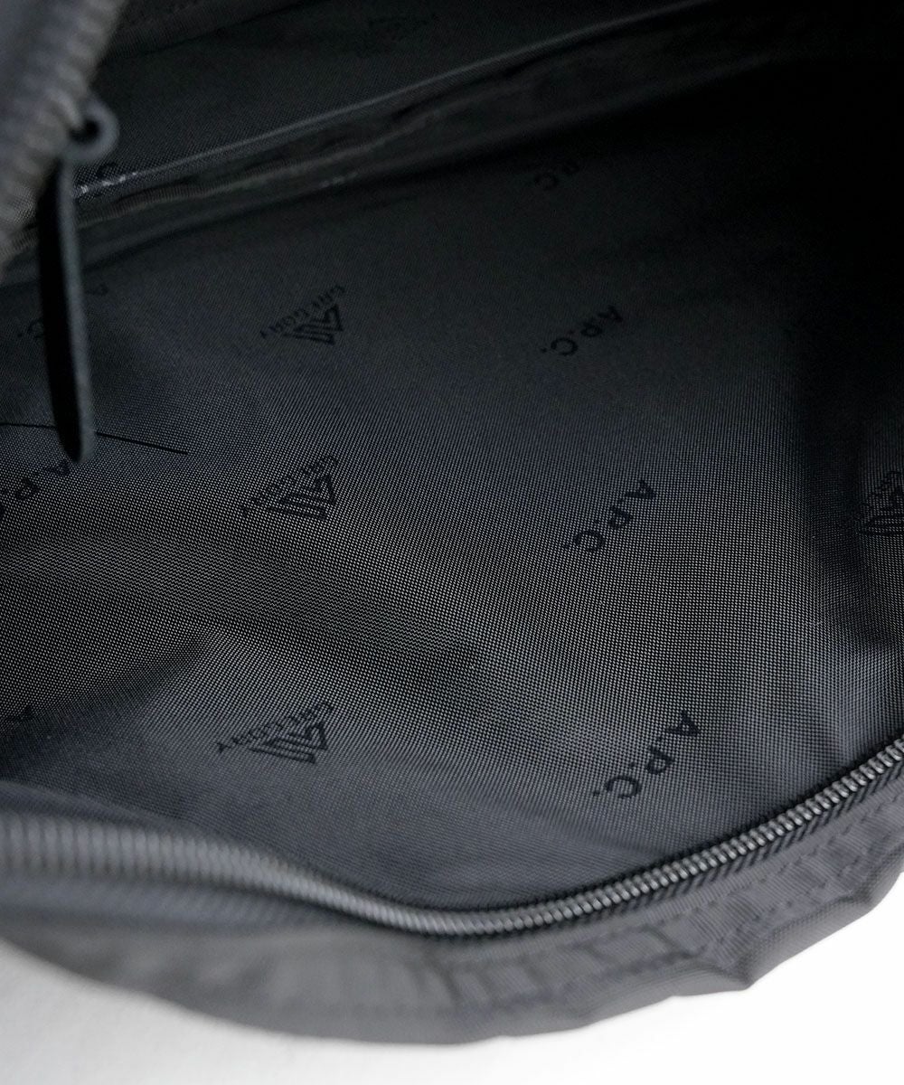 A.P.C.(アー・ペー・セー)SACHEL M A.P.C. GREGORY | BLEU COMME BLEU