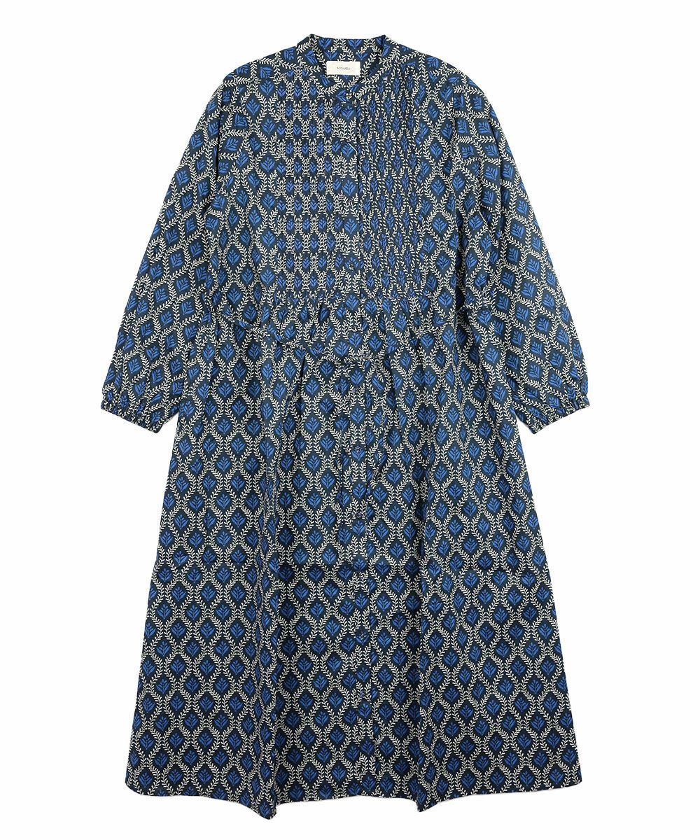 sosotto(ソソット)ツタ柄細ピンタックウエストドロストワンピース