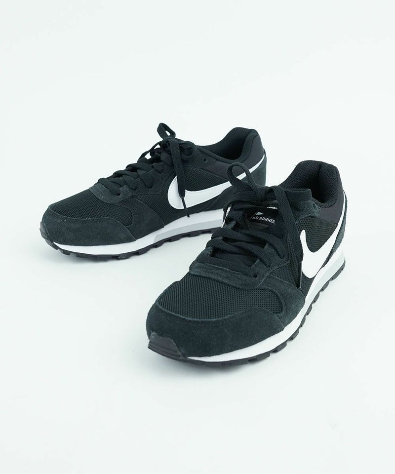 NIKE(ナイキ) ウィメンズ MD ランナー2 BLK/WHT/ウルフグレー(018)