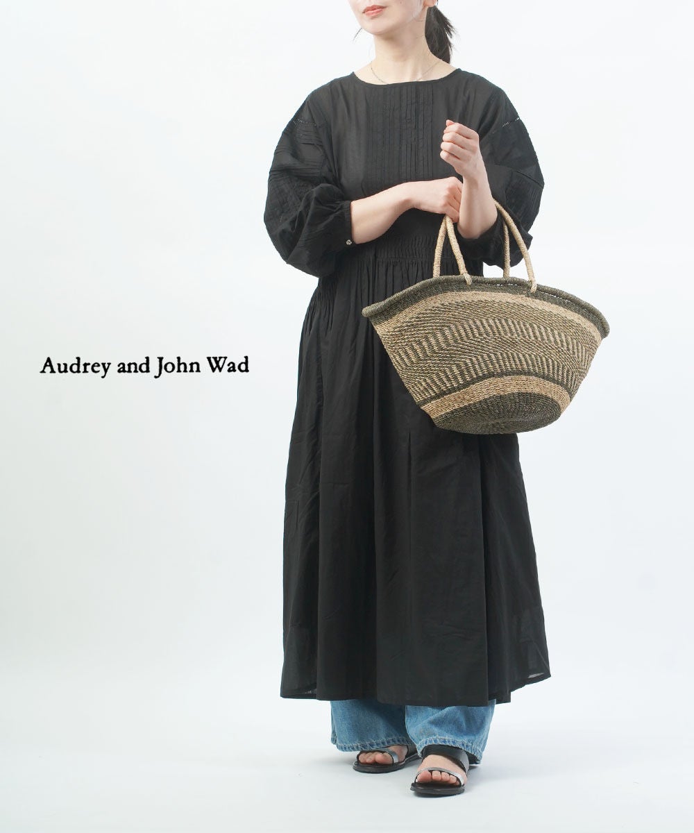 audrey and john wad(オードリーアンドジョンワッド)タックギャザー