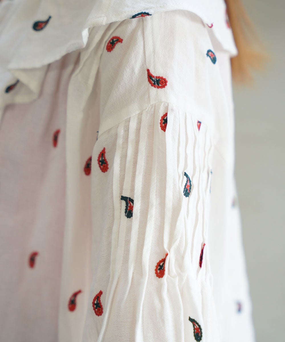 THE SHINZONE(ザ シンゾーン)PAISLEY EMBROIDERED BLOUSE | BLEU COMME