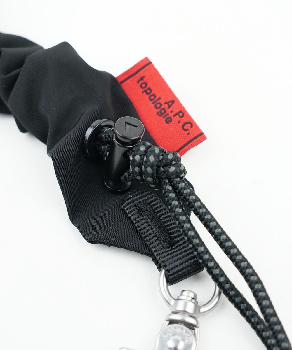 A.P.C.(アー・ペー・セー) CORDE BUNGEE A.P.C. TOPOLOGIE | BLEU