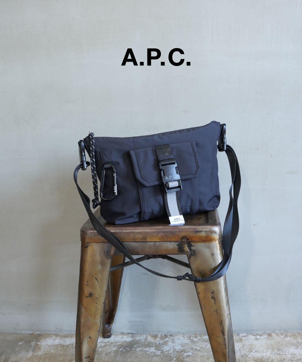 A.P.C.(アー・ペー・セー) Trek ショルダーバッグ | BLEU COMME BLEU