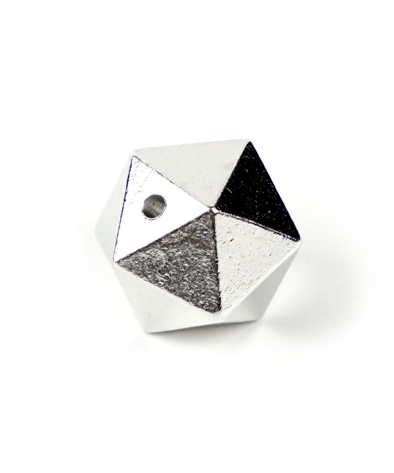 ティン(TIN)