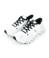 White/Black(WHBK)