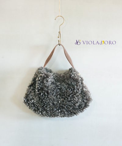 VIOLAd'ORO(ヴィオラドーロ) ELMO チキャンラムエコファー トートバッグ